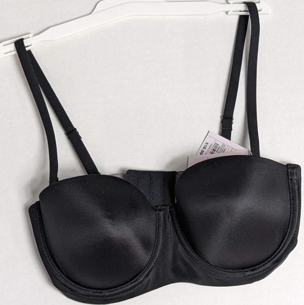 Bundle 4 Auden black bras new padded can be worn several ways 32AA